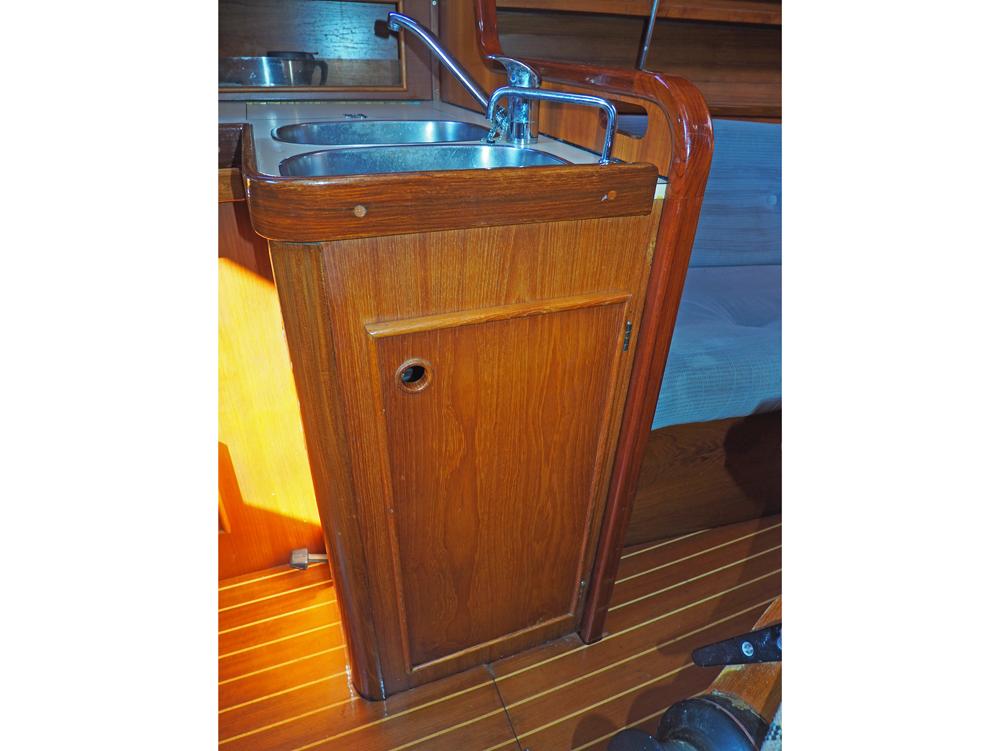 Salon, H&eacute;bergements